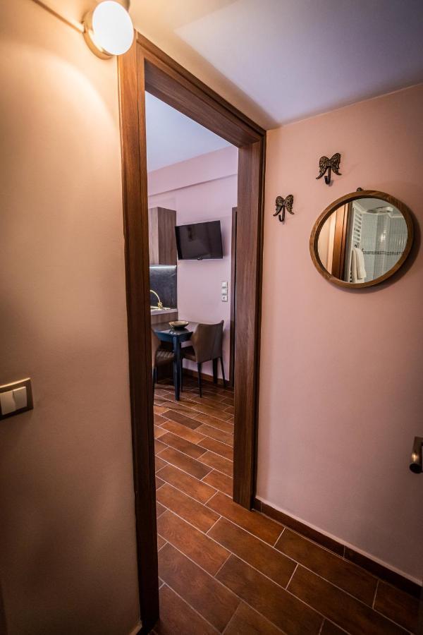 Maron Kalavryta Exterior foto